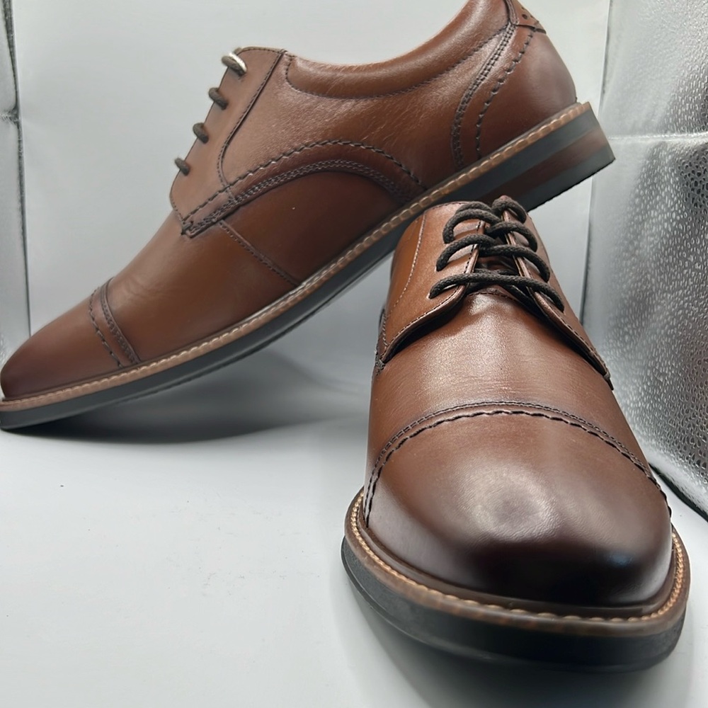Men's Nunn Bush Size 9.5M Centro Flex Cap Toe Oxford Brown NWT‎